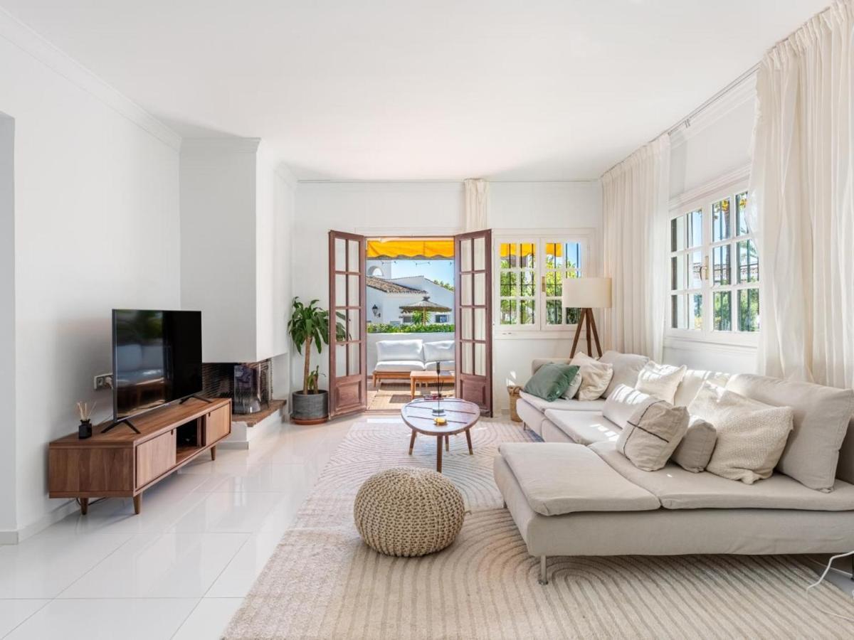 Aldea Blanca 20, 2 Bedroom Apartamento *